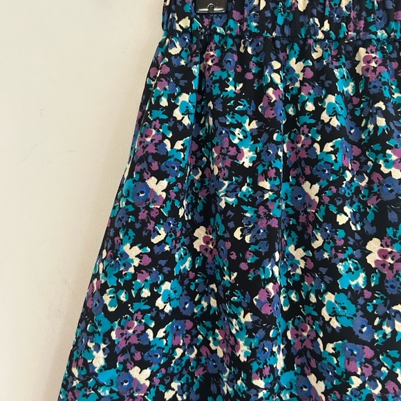 Floral A-Line Bohemian Flow Women's Navy Rayon Skirt Size Large LCSW Camrose - Picture 4 of 12